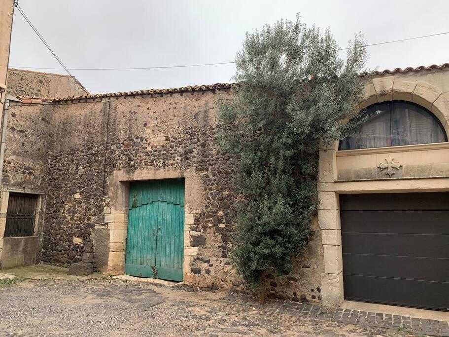 Maison De Village Avec Patio Bessan Exteriör bild